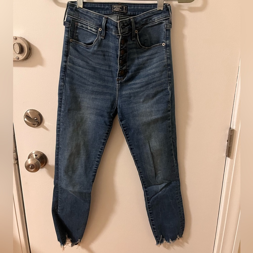 Abercrombie Simone high rise ankle Jean